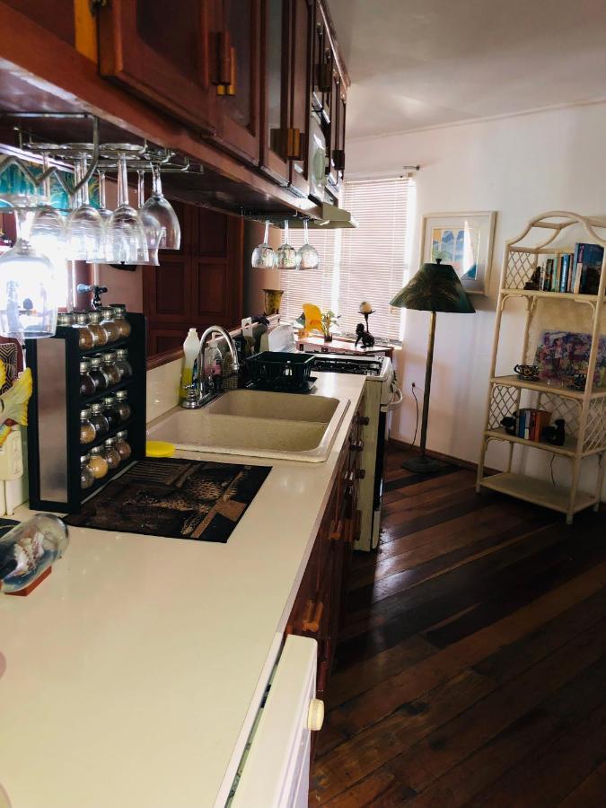 Coral Cove Inn Maya Beach Екстериор снимка