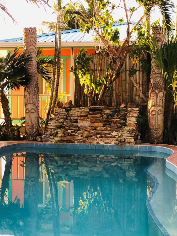Coral Cove Inn Maya Beach Екстериор снимка